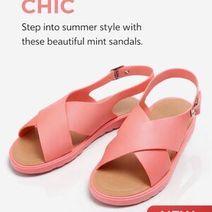 BAMBOO Coral Women's Sandals